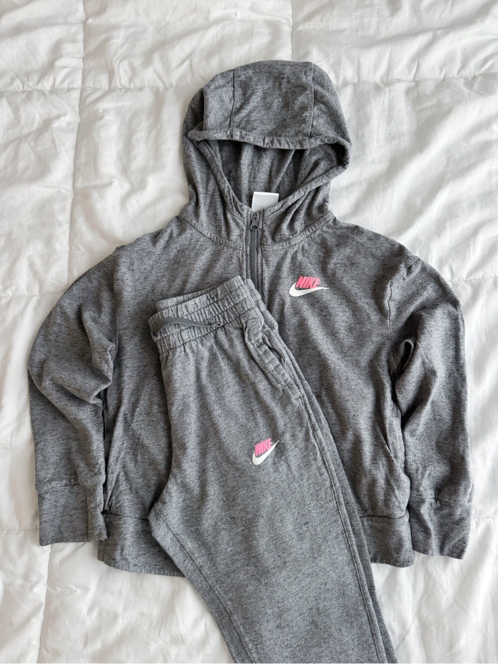 Nike Girls' Gray Zip-up Hoodie & Jogger Set Size S